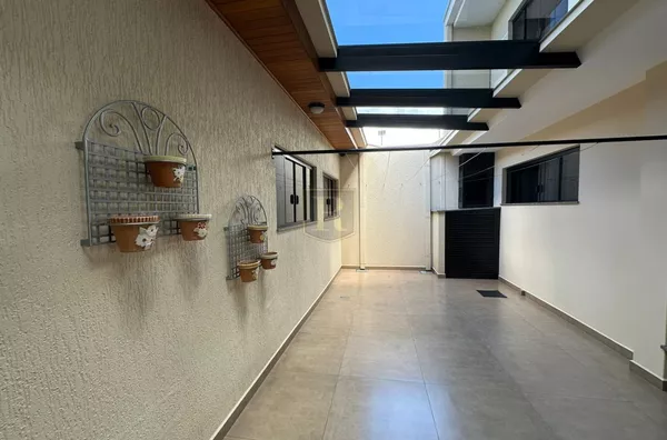 Sobrado para Venda em Guarapuava / PR no bairro Centro - Foto 4