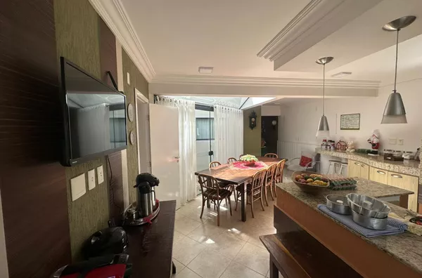 Sobrado para Venda em Guarapuava / PR no bairro Trianon - Foto 3