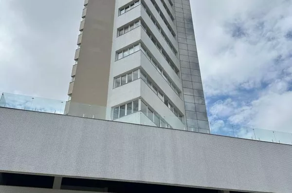 Apartamento para Venda em Guarapuava / PR no bairro Centro - Foto 2