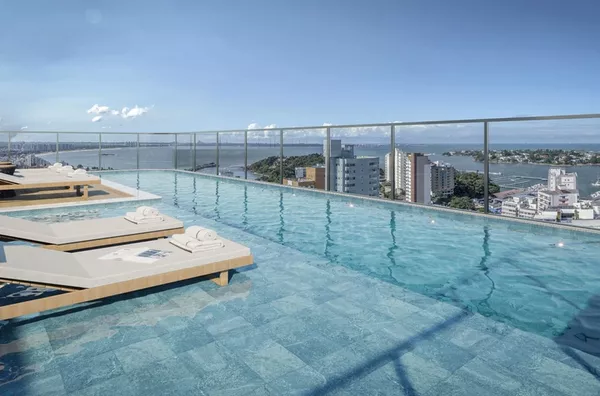 Piscina cobertura