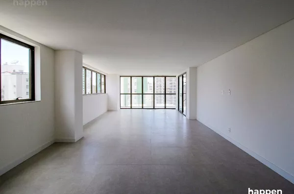 Apartamento de 217 m² com 04 Quartos (04 Suítes), 05 Banheiros, 04 Vagas - Foto 4