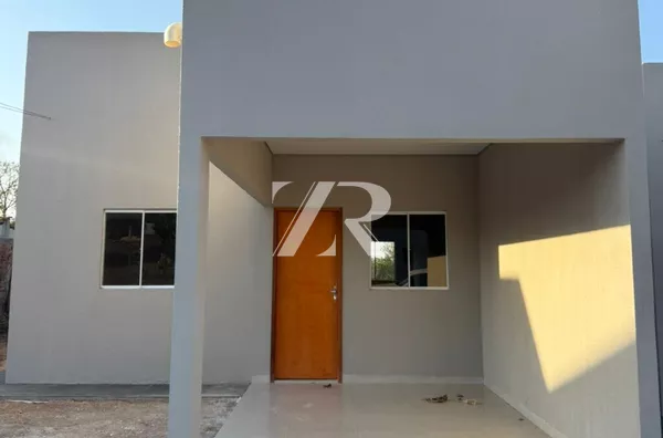 Casa com 2 quartos e garagem coberta,  Jardim Palmares, Barra Do Garcas