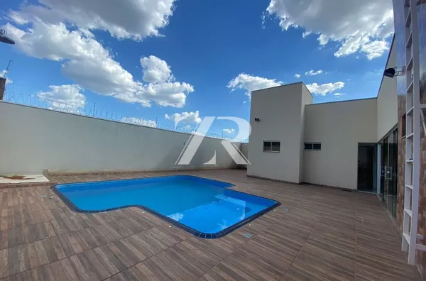 Casa com 4 dormitórios à venda, 293 m² por R$ 970.000,00 - Jardim Amazônia I - Barra do Garças/MT - Foto 1
