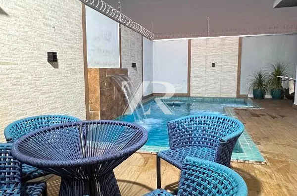 Casa com 2 dormitórios à venda, 178 m² por R$ 950.000,00 - Jardim Toledo - Barra do Garças/MT - Foto 1