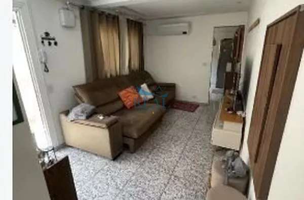 Sobrado, 150m2, 2 dormitórios, 1 suíte, 2 banheiros, 2 vagas, Interlagos Vende