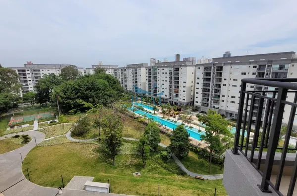 Apartamento no condomínio Raiz São Paulo Parque Resort, em Santo Amaro.