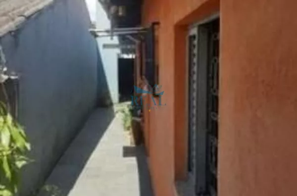 Casa, 150m2, 2 dormitórios, 1 vaga, Campo Grande, Vende