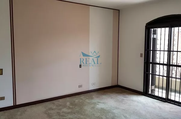 Apartamento 248m2, 3 dormitórios, 3 suítes, 4 banheiros, 2 vagas
