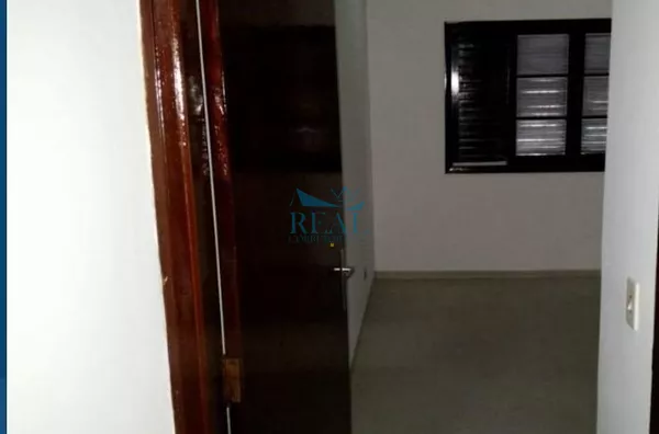 Sobrad, 167m2, 3 dormitórios, 1 suíte, 2 banheiros, 2 vagas, Campo Grande, Vende