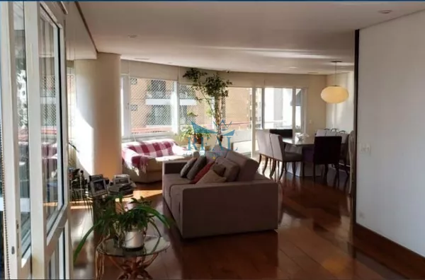 Apartamento, 204m2, 3 dormitórios, 3 suítes, 4 vagas, Morumbi, Vende/Aluga