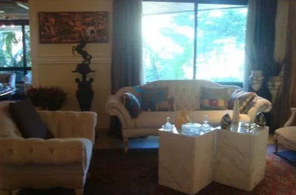 Apartamento, 350m2, 4 dormitórios, 4 suítes, 6 banheiros, 4 Vagas, Panamby, Aluga