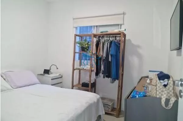 Sobrado, 90m2, 2 dormitórios, 1 vaga, Interlagos Vende