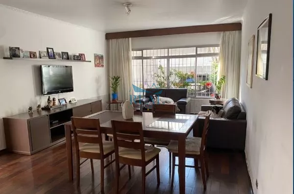 Casa , 210M2, 3 dormitórios, 3 suítes, 2 banheiros, 4 vagas, Campo Belo, Vende