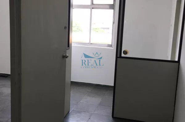 Conjunto Comercial, 280m2, 2 banheiros, Interlagos, Aluga