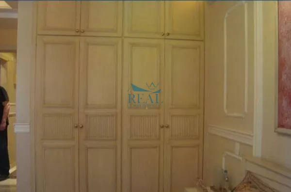 Apartamento, 350m2, 4 dormitórios, 4 suítes, 6 banheiros, 4 Vagas, Panamby, Aluga