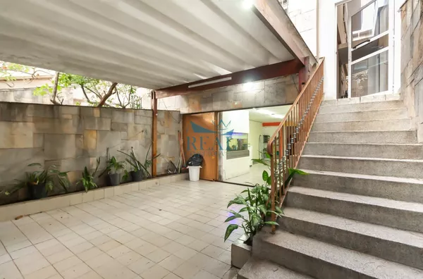 Sobrado para venda, 4 quarto(s),  Vila Marari, São Paulo