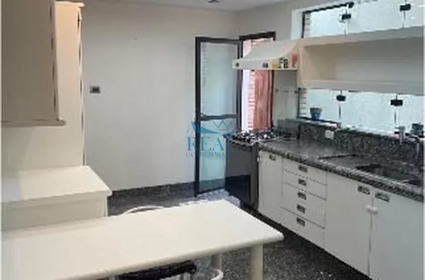 Sobrado, 585m, 4 quartos, 2 suítes, 6 banheiros, 4 vagas de garagem, Vila Stefano, Vende - Foto 17