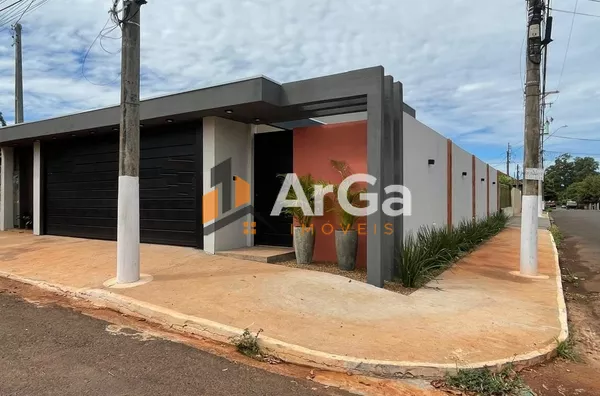 Excelente Imóvel à venda com 2 dormitórios sendo uma suíte, por R$ 650.000,00 na Vila São Jose, em Ourinhos- SP