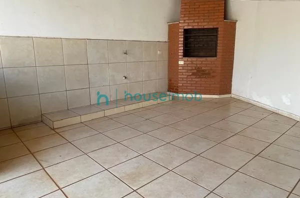 Imóvel para locação com 3 dormitórios sendo 1 suíte por R$ 3.000,00/ mês + IPTU, na Nova Ourinhos em Ourinhos- SP - Foto 16