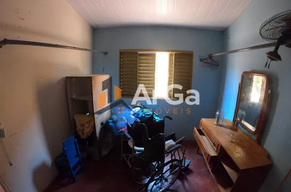 Quarto 1 edícula 