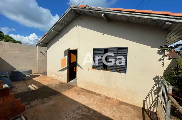 Casa com 3 dormitórios à venda, 175 m² por R$ 220.000,00 - Chavantes Novo - Chavantes/SP