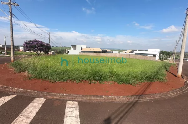 Excelente terreno de esquina à venda, com 540,96 m², no Condomínio Residencial  Ville de France em Ourinhos/SP, por R$ 320.000 - Foto 2