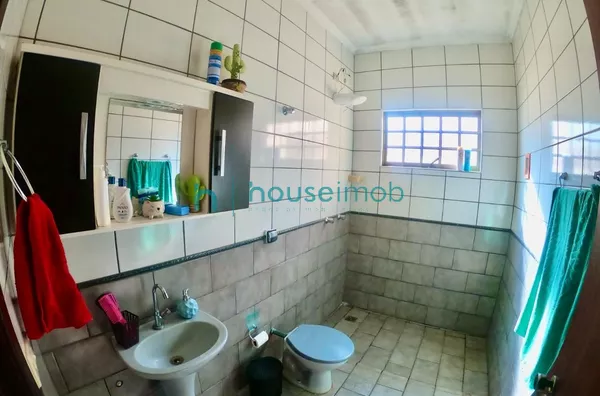 Casa à venda no Jardim Cristal em Ourinhos -SP, com 3 dormitórios, por R$ 350.000 - Foto 5