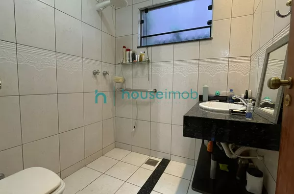 Casa à venda com 4 dormitórios, por R$ 720.000 - na Vila Margarida - Ourinhos/SP - Foto 13