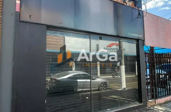 Sala Comercial disponível  para locação por R$ 1.900,00/mês + IPTU, no  Centro de Ourinhos- SP