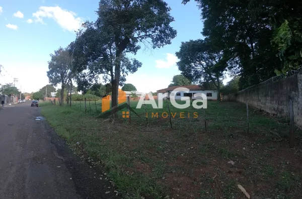 Terreno à venda, 982 m² por R$ 400.000,00 - Itaipava - Ourinhos/SP