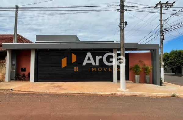 Excelente Imóvel à venda com 2 dormitórios sendo uma suíte, por R$ 650.000,00 na Vila São Jose, em Ourinhos- SP