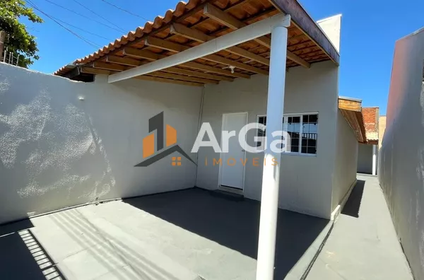 Casa geminada para locação com 1dormitório, por R$ 800,00/mês, na  Vila São Luiz, Ourinhos - SP