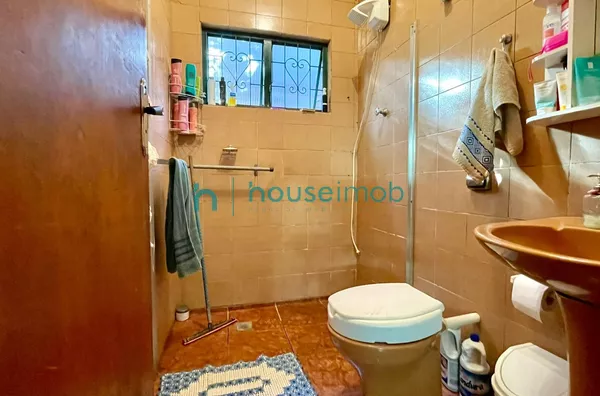 Ótima oportunidade para investidores, são duas casas no mesmo terreno à venda, por R$ 330.000 - Na Vila Margarida- Ourinhos/SP - Foto 6