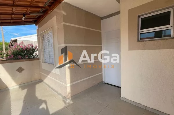 Casa à venda com 2 dormitórios, no condomínio moradas, por R$ 195.000 - Jardim Itamarati - Ourinhos/SP