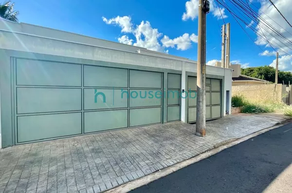 Casa com 6 dormitórios à venda, 295 m² por R$ 1.000.000,00 - Jardim dos Bandeirantes - Ourinhos/SP - Foto 2