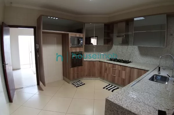 Casa à venda, com 3 dormitórios sendo 1 suíte, 182,00 m² de construção - por R$ 650.000 - Jardim Oriental - Ourinhos/SP - Foto 2