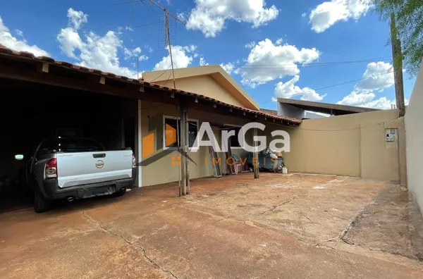 Imóvel à venda com 2 dormitórios, por R$ 220.000 - Vila São Silvestre - Ourinhos/SP