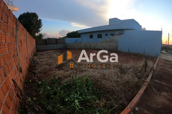 Terreno à venda, 360 m² por R$ 200.000 - Vila São Silvestre - Ourinhos/SP