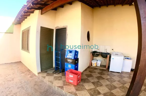 Casa à venda no Jardim Cristal em Ourinhos -SP, com 3 dormitórios, por R$ 350.000 - Foto 10