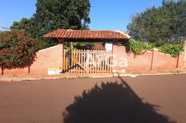 Chácara com 3 dormitórios à venda, 2036 m² por R$ 150.000 - Irapé/Chavantes/SP