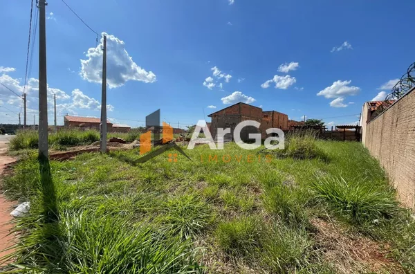 Terreno à venda, com 225,00 m² no Residencial Júlio Silva em Chavantes/SP - por R$ 45.000  + parcelas do financiamento
