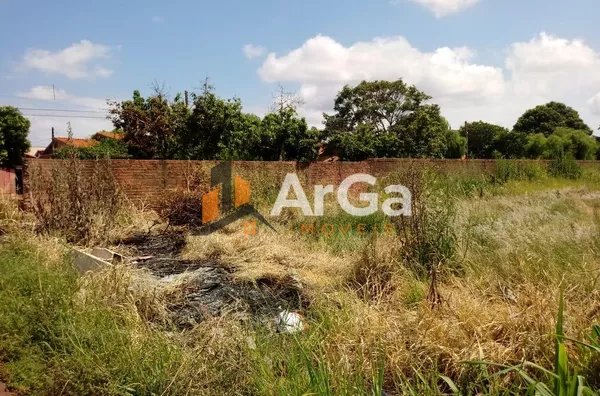 Terreno à venda, com 360m² por R$ 130.000 - Vila Nossa Senhora de Fátima - Ourinhos/SP
