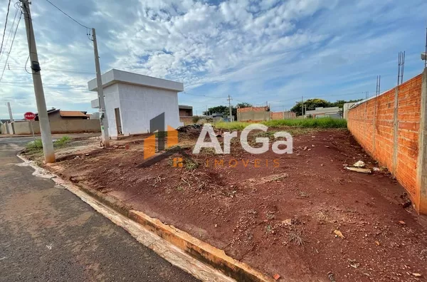 Terreno à venda, 275 m² por R$ 155.000,00 - Ville de France II - Ourinhos/SP