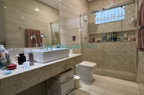 Excelente casa à venda com 3 dormitórios sendo 1 suíte, por R$ 750.000 - Jardim Matilde - Ourinhos/SP - Foto 18