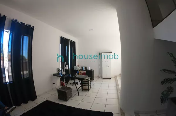 Sobrado à venda, com 3 dormitórios sendo uma suíte, por R$ 330.000,00 - Jardim Tropical - Ourinhos/SP - Foto 5