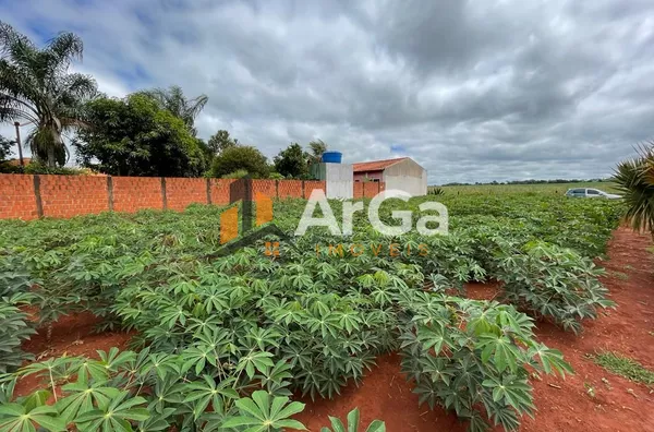Terreno à venda em Ribeirão do Sul - SP, com 1.042 m² por R$ 200.000