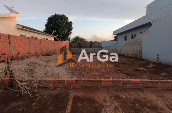 Terreno à venda, 360 m² por R$ 200.000 - Vila São Silvestre - Ourinhos/SP