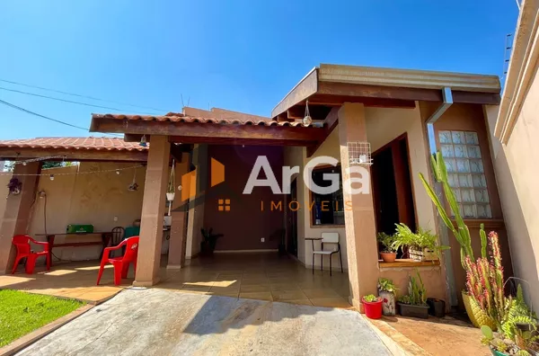 Casa com 3 dormitórios à venda, 149 m² por R$ 380.000 - Jardim Das Paineiras - Chavantes/SP