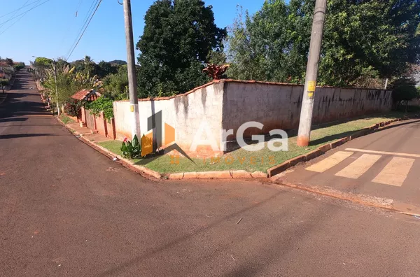 Chácara com 3 dormitórios à venda, 2036 m² por R$ 150.000 - Irapé/Chavantes/SP