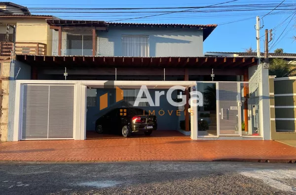 Casa com 4 dormitórios à venda, 412 m² por R$ 1.600.000 - Jardim Paulista - Ourinhos/SP